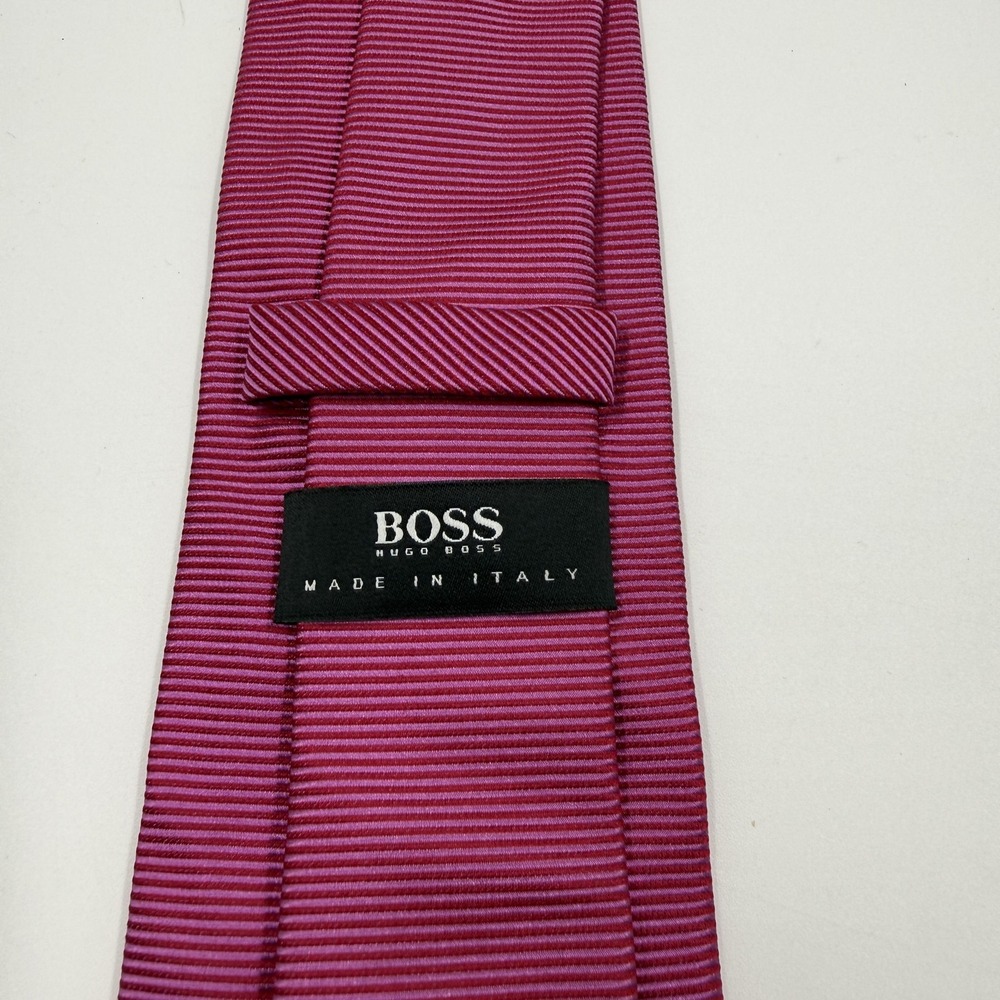 Boss Hugo Boss Tie Mens‎ One Size Pink Striped Classic 100% Silk Made In Italy - Picture 4 of 6